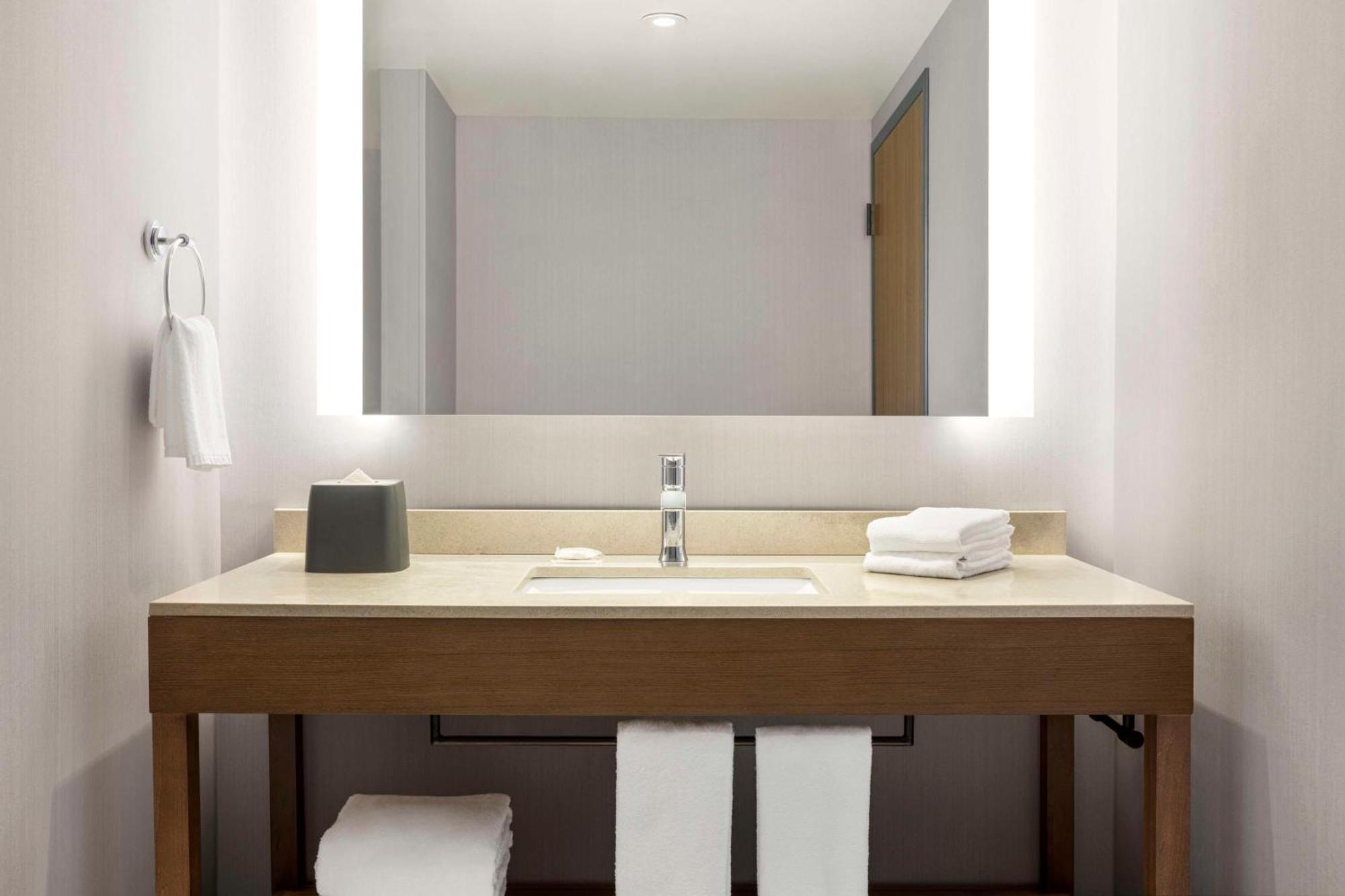 Hyatt Place Columbus Polaris Bagian luar foto